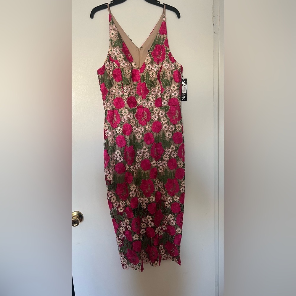 beautiful crochet evening/cocktail dress